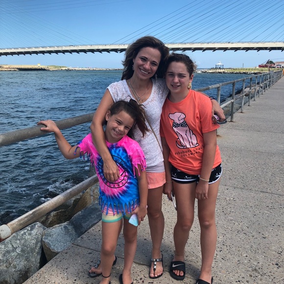 Meet your Posher, Amber - Picture 3 of 8